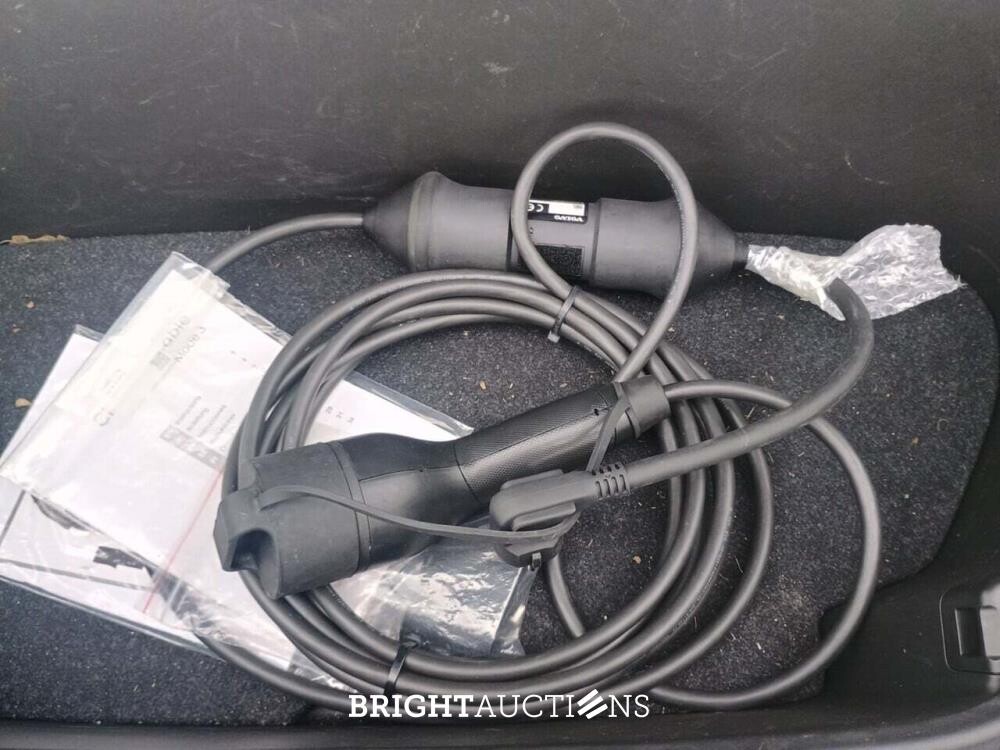 Volvo Xc40 Recharge Core 231pk 2023