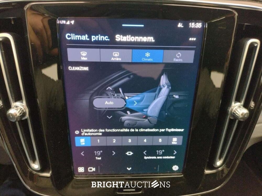 Volvo Xc40 Recharge Core 231pk 2023