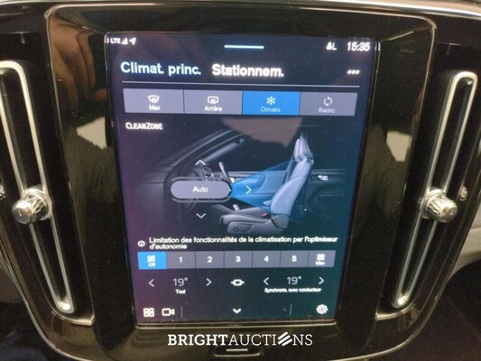 Volvo Xc40 Recharge Core 231pk 2023