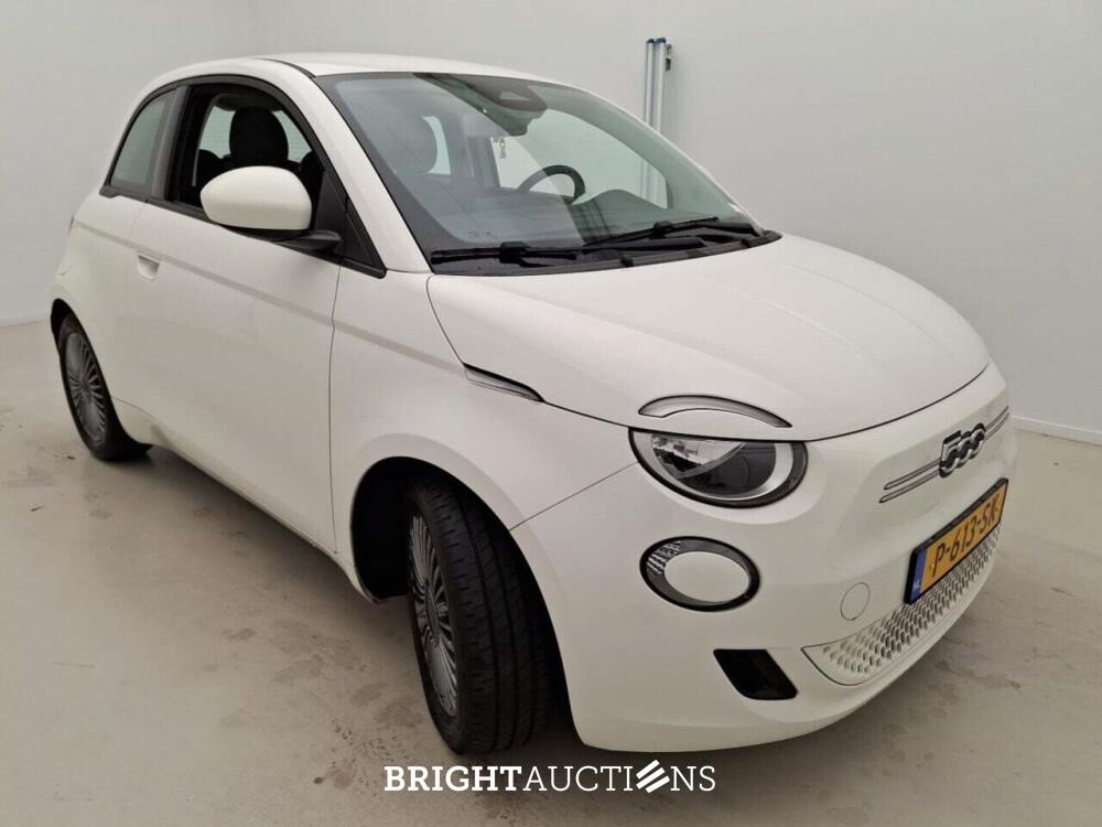 Fiat 500E Berlina Icon 42 kWh 118pk 2022 (Origineel-NL), P-613-SK