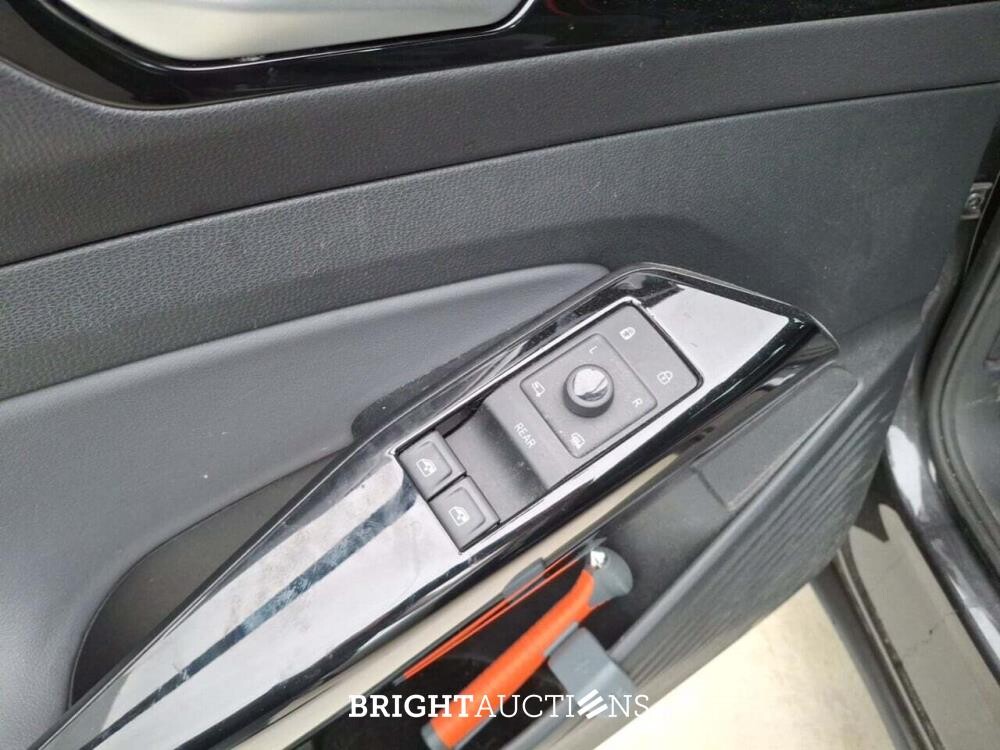 Volkswagen Id.4 Pure 52 kWh 170pk 2021 (Origineel-NL), N-087-PZ