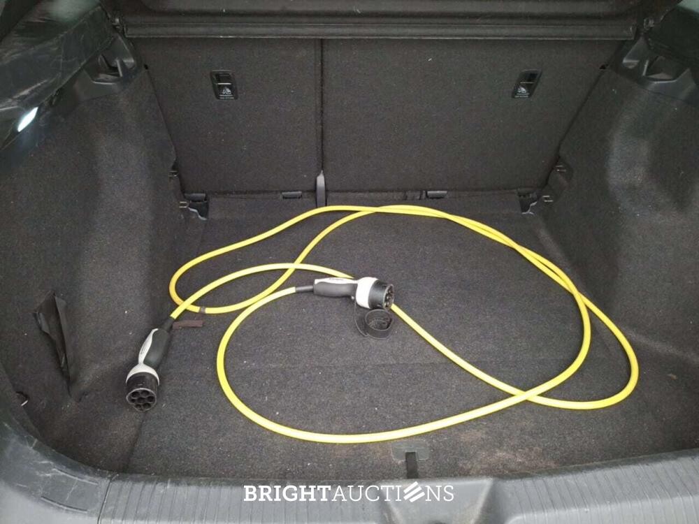 Volkswagen Id.4 Pure 52 kWh 170pk 2021 (Origineel-NL), N-087-PZ