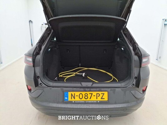 Volkswagen ID.4 Pure 52 kWh 170pk 2021 (Origineel-NL), N-087-PZ