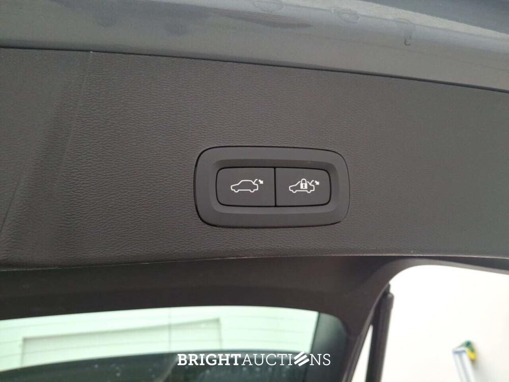 Volvo Xc40 Recharge Twin PLUS 78 kWh 408pk 2022 (Origineel-NL), R-502-RS