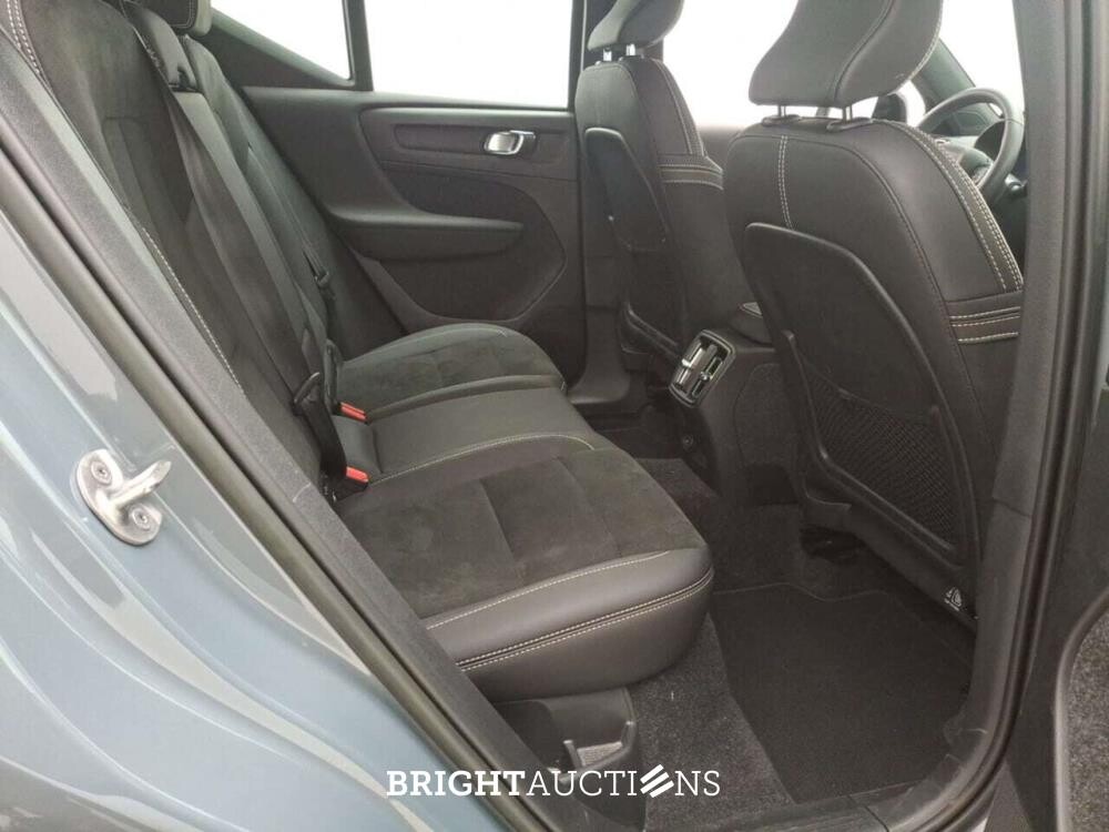 Volvo XC40 Recharge Twin PLUS 78 kWh 408pk 2022 (Origineel-NL), R-502-RS