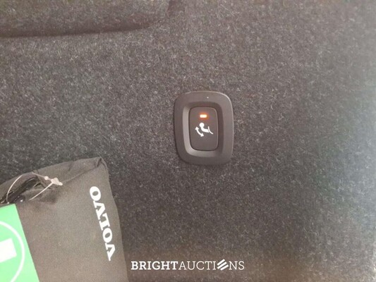 Volvo Xc40 Recharge Twin PLUS 78 kWh 408pk 2022 (Origineel-NL), R-502-RS