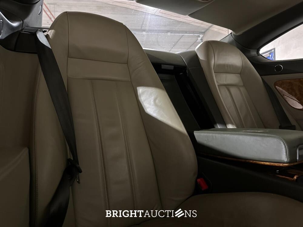 Bentley Continental GT 6.0 W12 560pk 2004, 43-NV-TN
