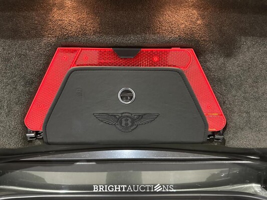 Bentley Continental GT 6.0 W12 560pk 2004, 43-NV-TN
