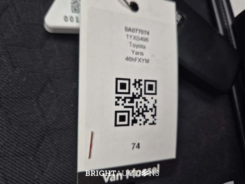 Toyota Yaris Vvt-I HYBRID Lounge 1.5 92pk 2021