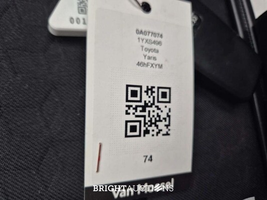 Toyota Yaris Vvt-I HYBRID Lounge 1.5 92pk 2021