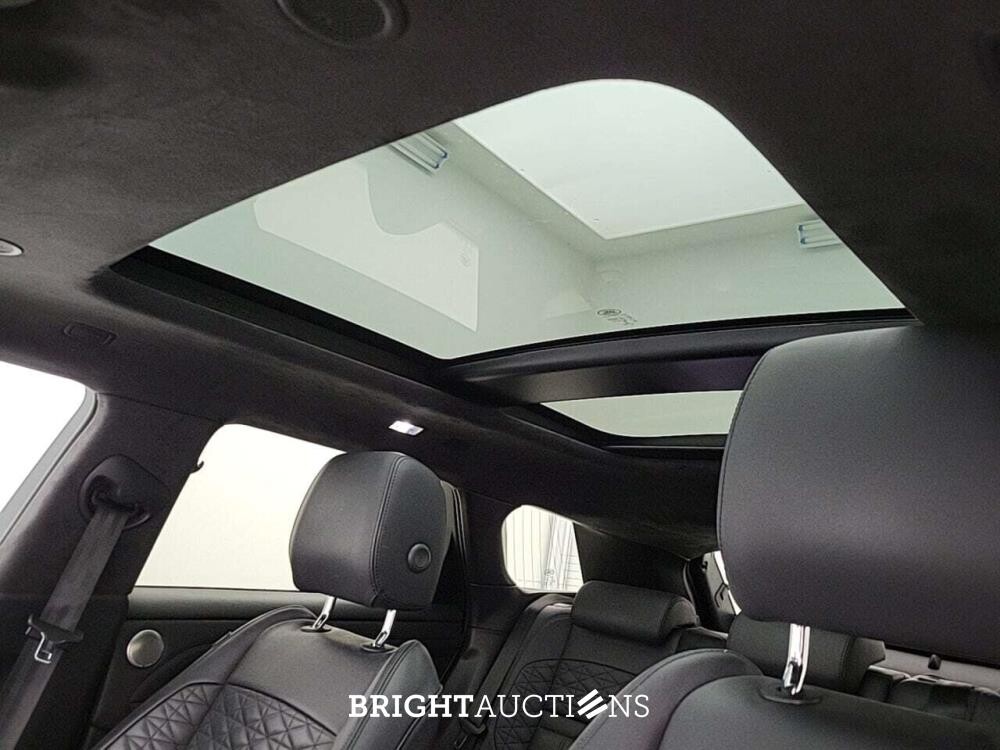 Land Rover Range Rover Evoque P300e 1.5 AWD 309pk 2022 (Origineel-NL), P-582-LG