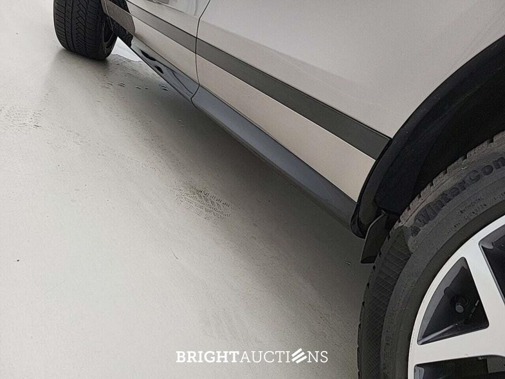 Land Rover Range Rover Evoque P300e 1.5 AWD 309pk 2022 (Origineel-NL), P-582-LG