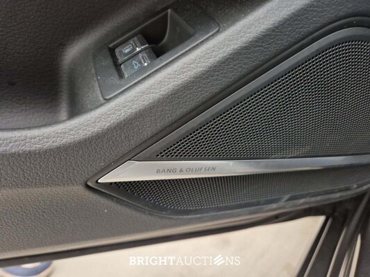 Audi A8 60 E TFSI Quattro 476pk 2023 (Origineel-NL), S-092-LX