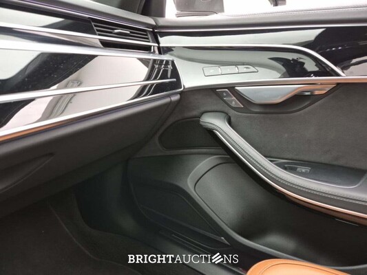 Audi A8 60 E TFSI Quattro 476pk 2023 (Origineel-NL), S-092-LX