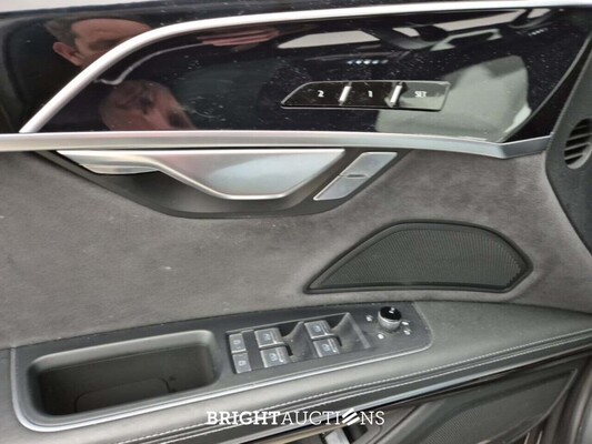 Audi A8 60 E TFSI Quattro 476pk 2023 (Origineel-NL), S-092-LX