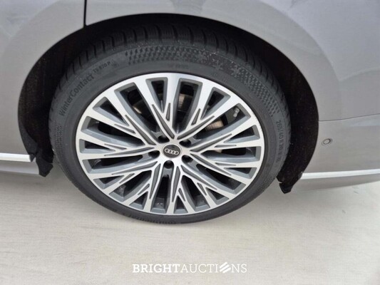 Audi A8 60 E TFSI Quattro 476pk 2023 (Origineel-NL), S-092-LX