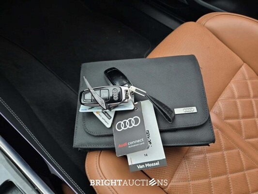 Audi A8 60 E TFSI Quattro 476pk 2023 (Origineel-NL), S-092-LX