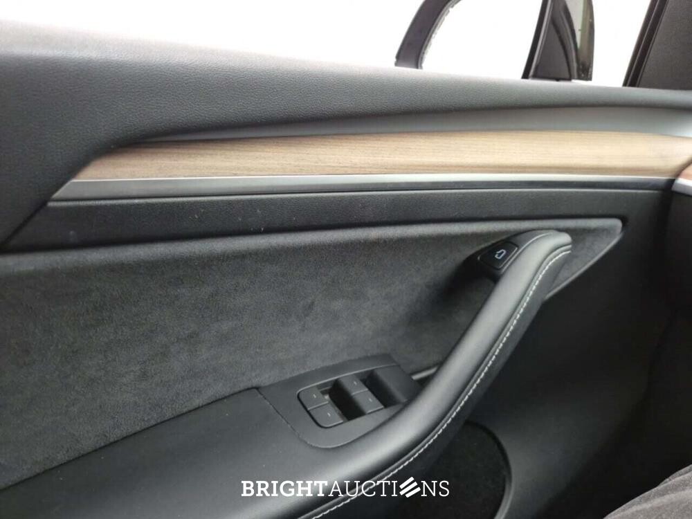 Tesla Model Y Long Range AWD 75 kWh 345pk 2023