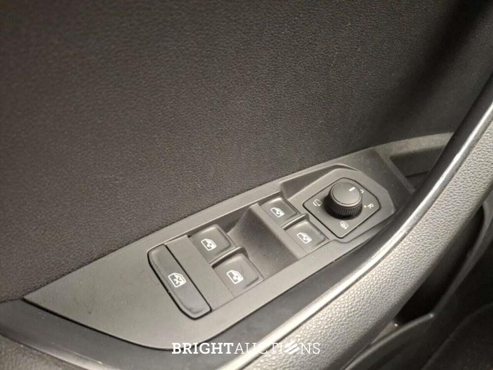 Skoda Karoq Sportline Business 1.5 TSI 150pk 2023 (Origineel-NL), T-830-SV