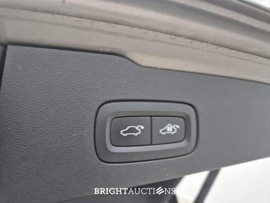 Volvo V60 D3 R-Design Geartronic 2.0 150pk 2021