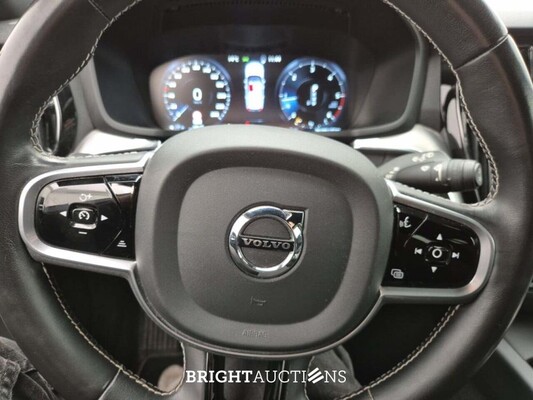 Volvo V60 D3 R-Design Geartronic 2.0 150pk 2021