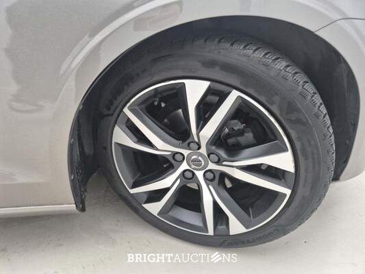 Volvo V60 D3 R-Design Geartronic 2.0 150pk 2021