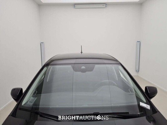 Volkswagen Polo Life 1.0 TSI 95pk 2022 (Origineel-NL), R-053-XK