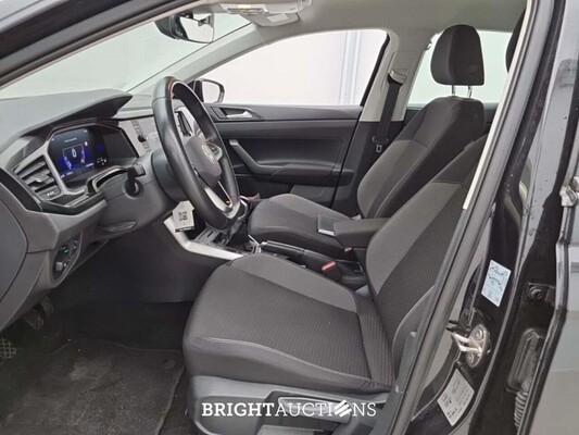 Volkswagen Polo Life 1.0 TSI 95pk 2022 (Origineel-NL), R-053-XK