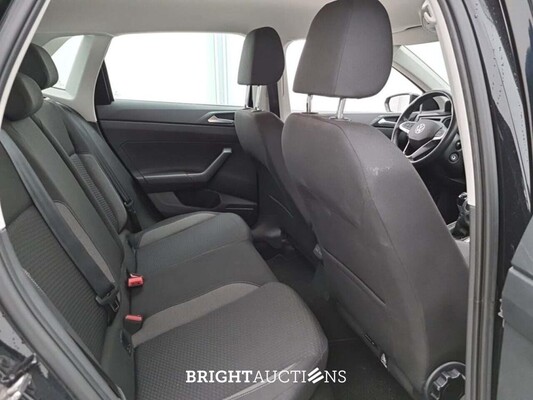 Volkswagen Polo Life 1.0 TSI 95pk 2022 (Origineel-NL), R-053-XK