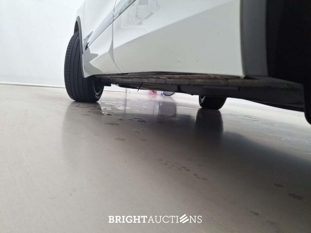 Volkswagen Tiguan R-Line 1.5 TSI 150pk 2021 (Origineel-NL), K-340-VD