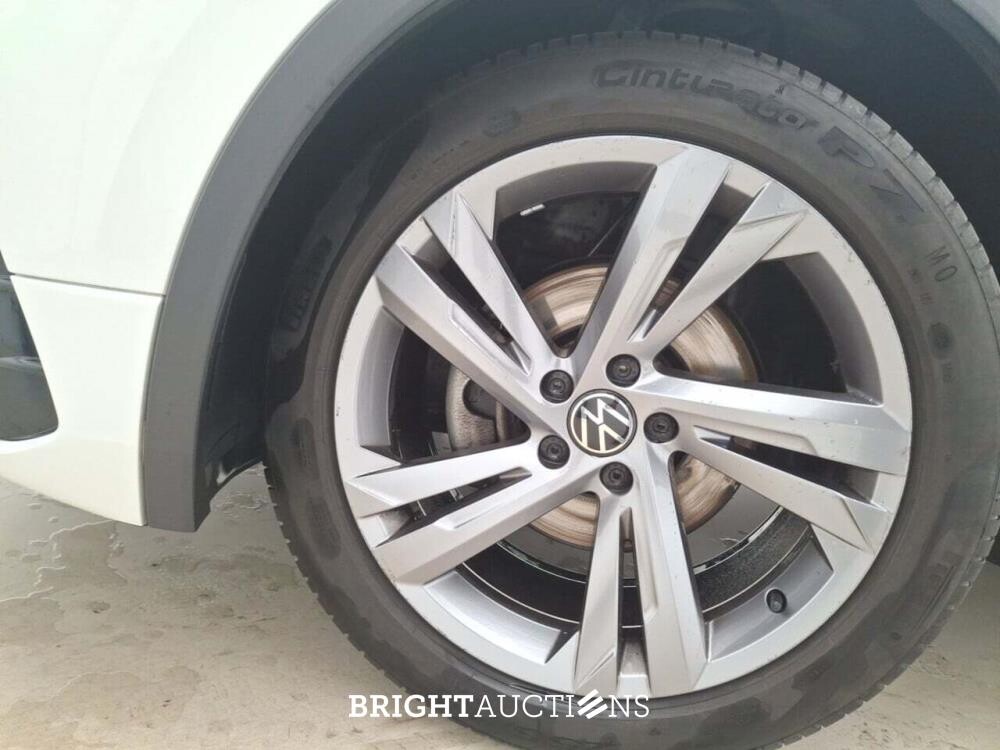 Volkswagen Tiguan R-Line 1.5 TSI 150pk 2021 (Origineel-NL), K-340-VD