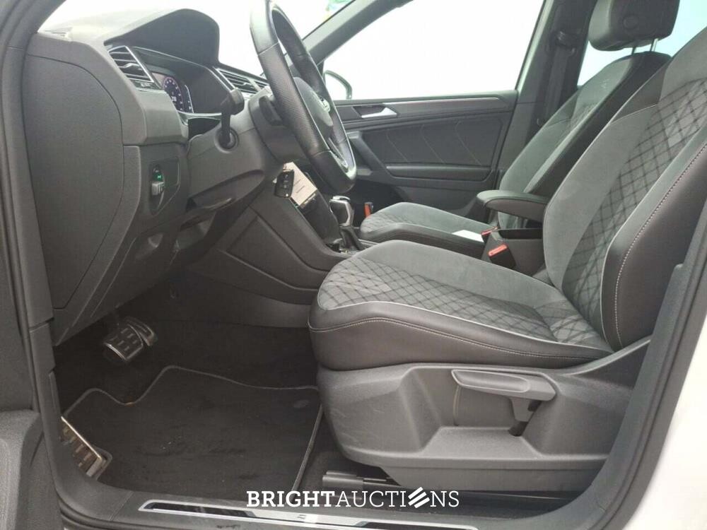 Volkswagen Tiguan R-Line 1.5 TSI 150pk 2021 (Origineel-NL), K-340-VD