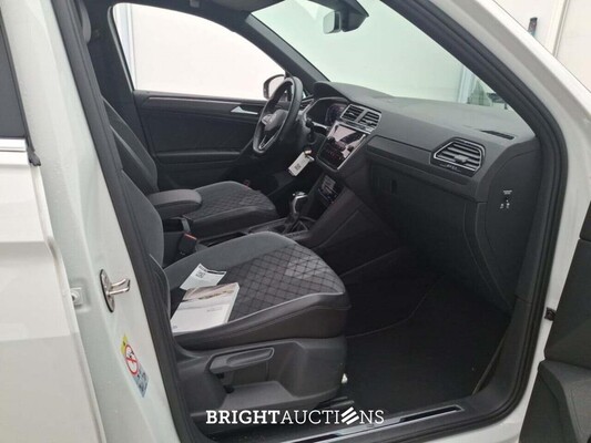 Volkswagen Tiguan R-Line 1.5 TSI 150pk 2021 (Origineel-NL), K-340-VD