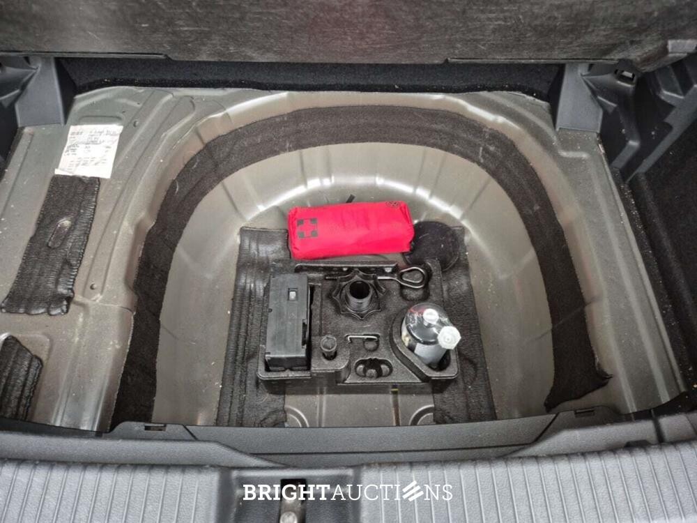 Volkswagen T-Cross Style Business 1.0 TSI DSG 110pk 2022, P-763-PS