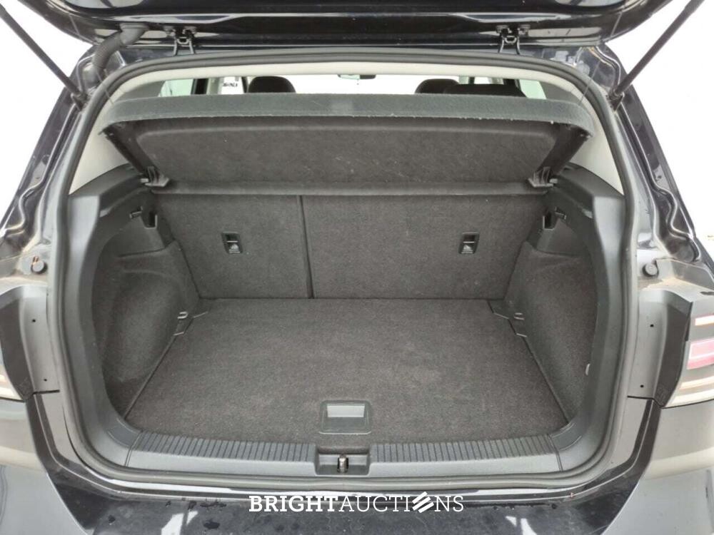 Volkswagen T-Cross Style Business 1.0 TSI DSG 110pk 2022, P-763-PS
