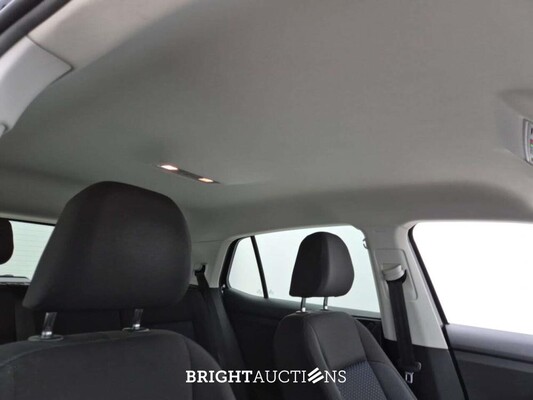 Volkswagen T-Cross Style Business 1.0 TSI DSG 110pk 2022, P-763-PS