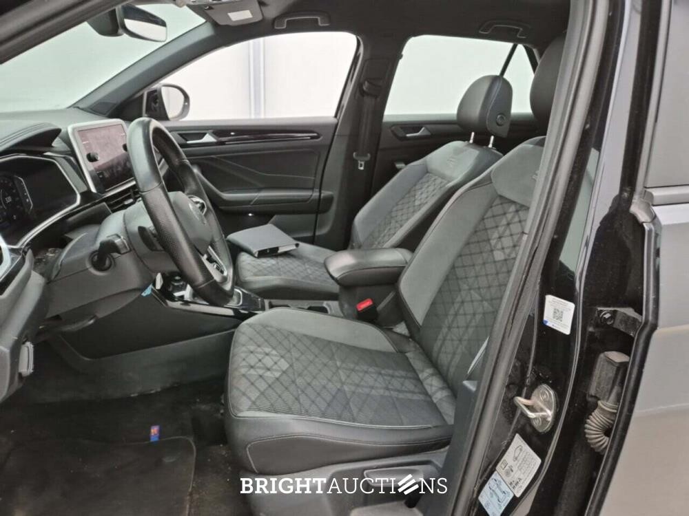 Volkswagen T-Roc R-Line Business 1.5 TSI DSG 150pk 2023 (Origineel-NL), S-317-PJ