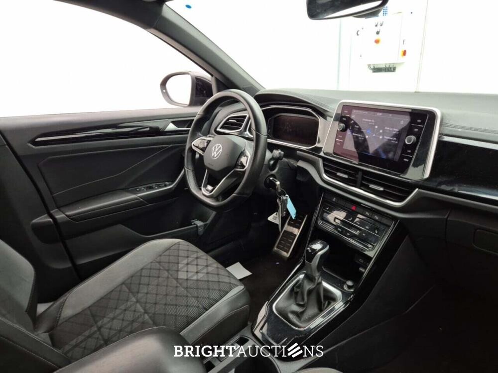 Volkswagen T-Roc R-Line Business 1.5 TSI DSG 150pk 2023 (Origineel-NL), S-317-PJ