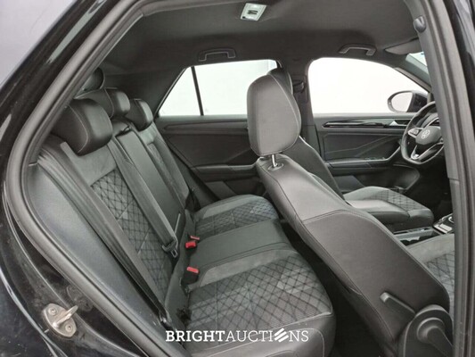 Volkswagen T-Roc R-Line Business 1.5 TSI DSG 150pk 2023 (Origineel-NL), S-317-PJ