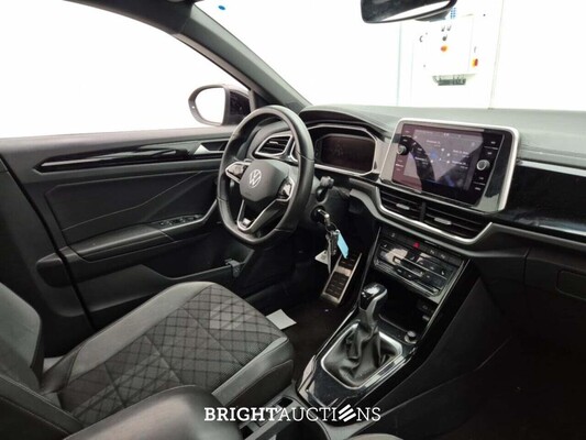 Volkswagen T-Roc R-Line Business 1.5 TSI DSG 150pk 2023 (Origineel-NL), S-317-PJ