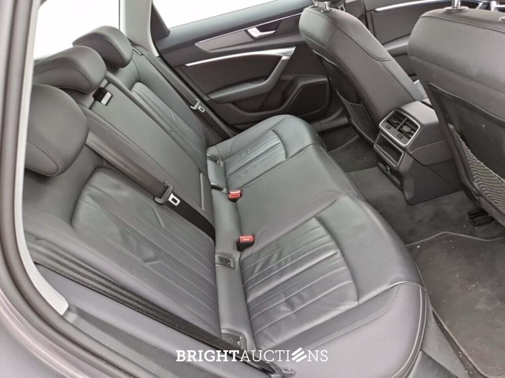 Audi A6 2.0 TDI Avant Business S tronic 163pk 2022