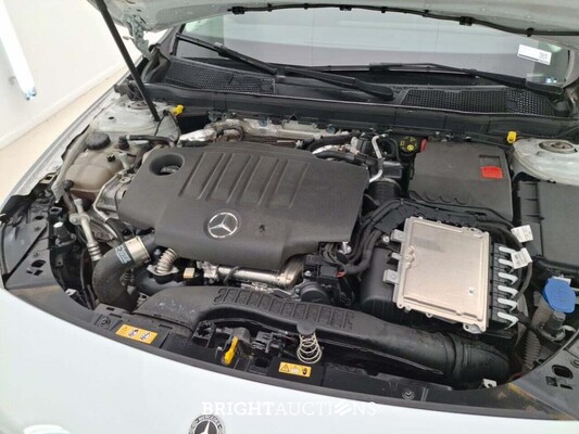 Mercedes-Benz A180d Limousine Style 2.0 116pk 2021 A-klasse