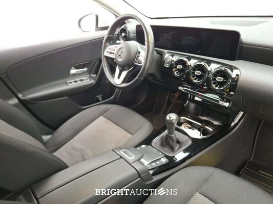 Mercedes-Benz A180d Limousine Style 2.0 116pk 2021 A-klasse
