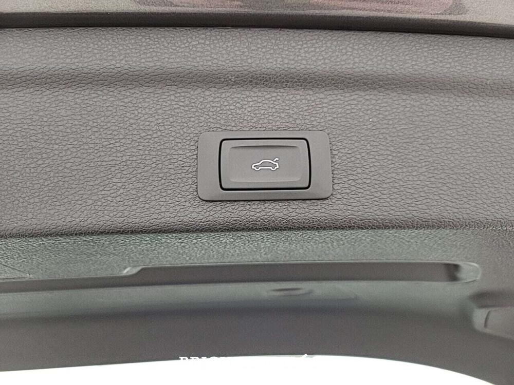 Audi Q3 Sportback 35 S-Line S-Ttronic TDI 150hp 2021