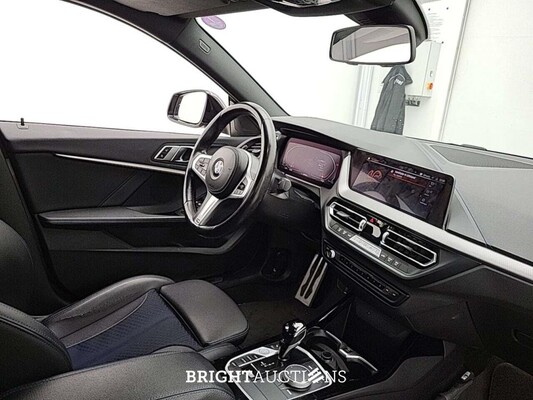 Bmw 218i Gran Coupe ED 136pk 2022 (Origineel-NL) 2-Serie, P-946-JH