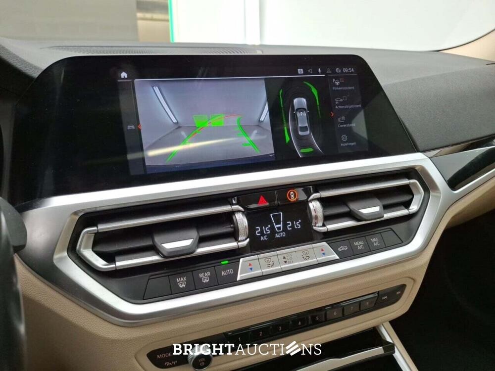 Bmw 318i Business ED 156pk 2022 (Origineel-NL) 3-Serie, P-897-FZ