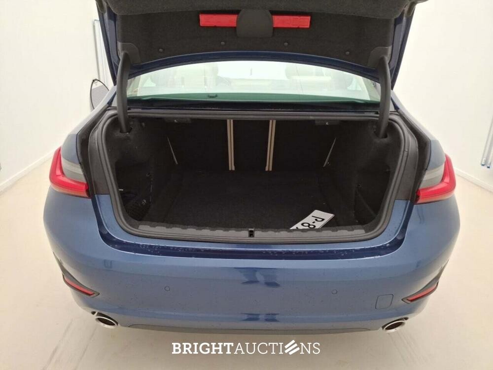 Bmw 318i Business ED 156pk 2022 (Origineel-NL) 3-Serie, P-897-FZ