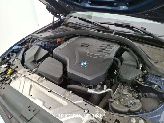 Bmw 318i Business ED 156pk 2022 (Origineel-NL) 3-Serie, P-897-FZ