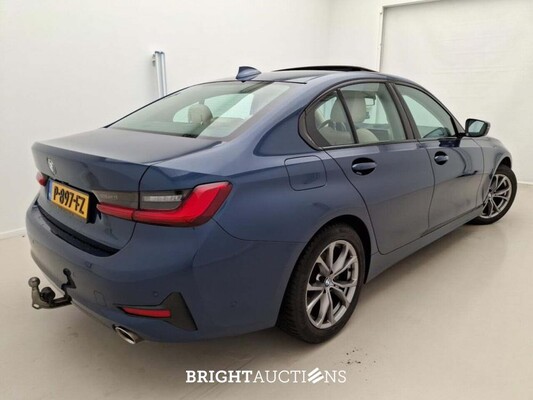 Bmw 318i Business ED 156pk 2022 (Origineel-NL) 3-Serie, P-897-FZ