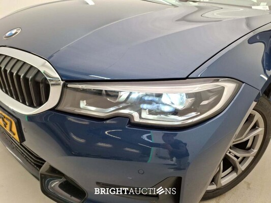 BMW 318i Business156pk 2022 3-Serie (Origineel-NL), P-897-FZ